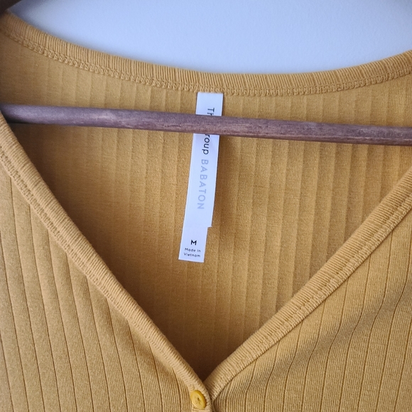 The group by babaton mustard long sleeve - Picture 4 of 4